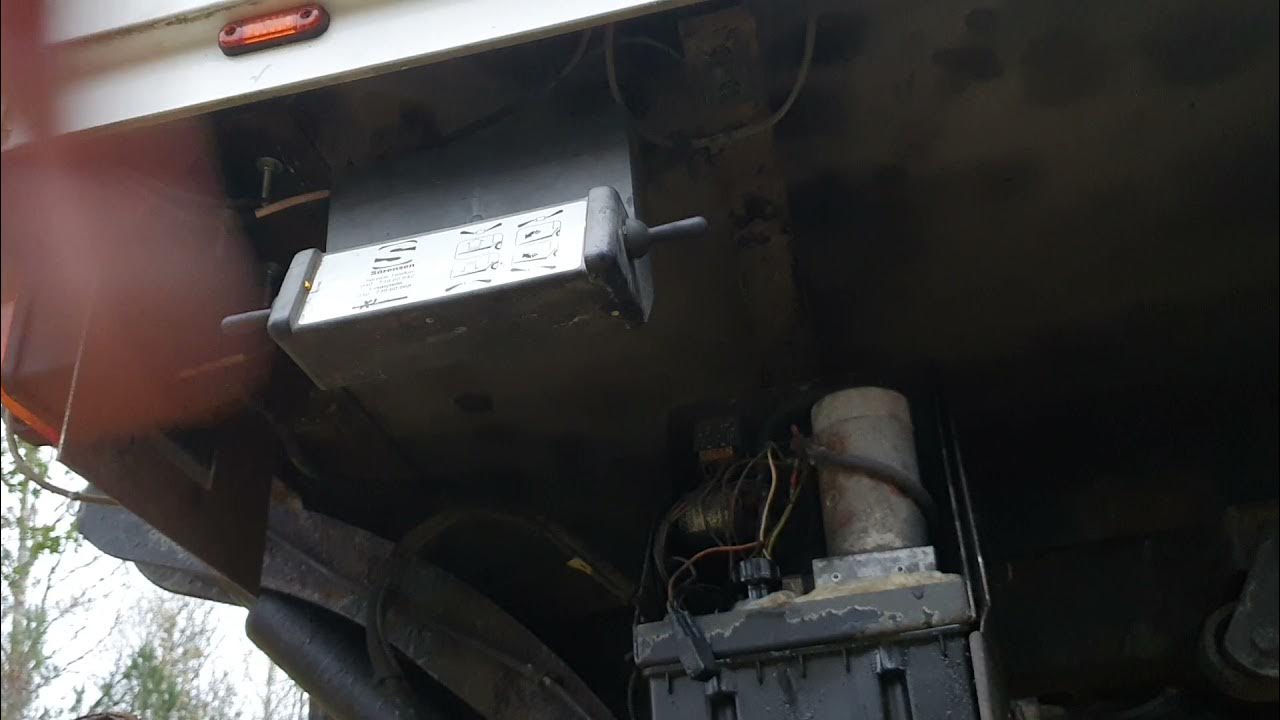 SÖRENSEN Hydraulic Tail Lift / Iveco Daily 35C13 / Hydraulic Problems