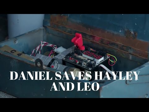 Daniel saves Hayley and Leo | greenhouse academy 4×8