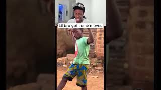 Lil bro got some moves