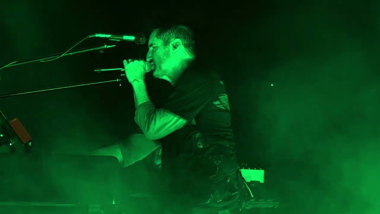 Nine Inch Nails w/Boys Noize Parasite (HTDA cover)