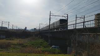 東海道線(上野東京ライン)  上り普通列車15両編成(E231系5両+E233系10両)