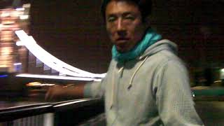 倒れているあなたに