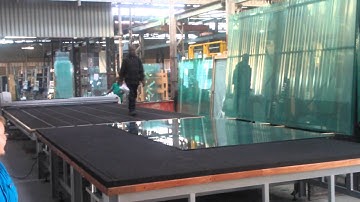 Glass from Drop Rack onto Cutting Table with Air Float