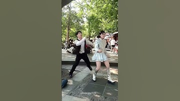 😄 #dance #robot #dancing #shorts