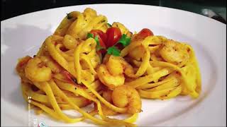 الذ مكرونة بالجمبري بصوص الطماطم الشيري الاحمر / garlic shrimp pasta with cherry tomato red sauce