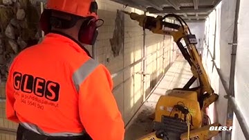 Facade Demolition with Brokk 60 Demolition Robot