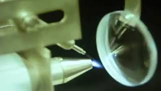 CO2 Precision Cleaning and Particle Plasma Treatment - Ophthalmic Lens