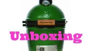 Unboxing and Assembly of the MINI  big green egg - Pitmaster x