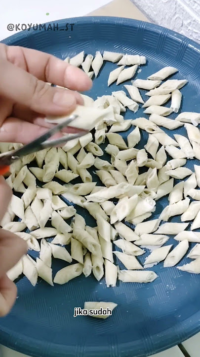 ide jualan cemilan kulit lumpia pedes manis daun jeruk