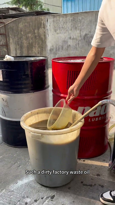 Used oil reusable #song #coversong #singersongwriter #youtubeshorts #howtomakeoil #oilreserves