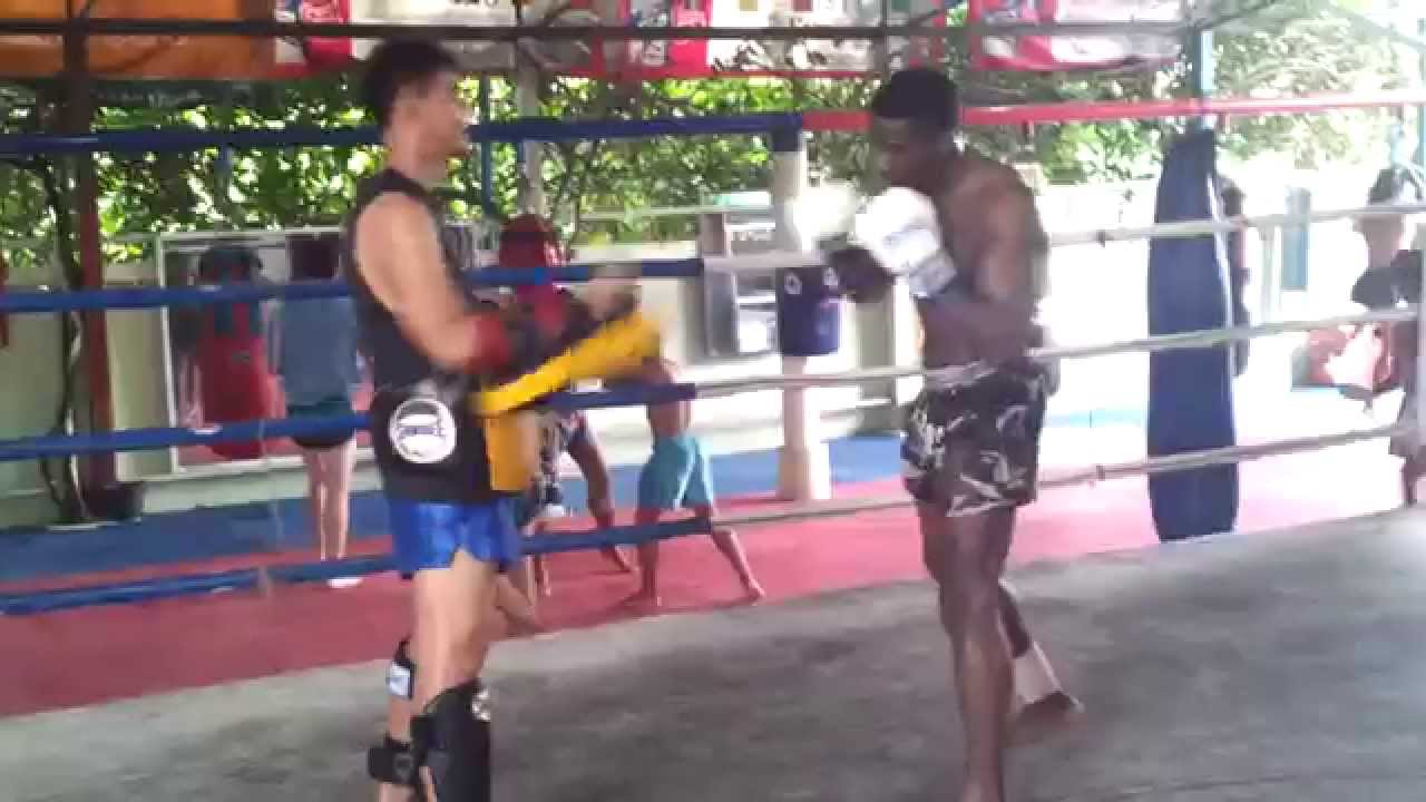 Nelton Pontes Muay Thai Tailândia