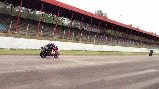 2013 Triumph Daytona 675R and 2011 Ducati 848 Evo