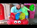 DINOSAUR EGGS SURPRISE TOYS OPENING! Caleb & Daddy Find Fizzy Dino Eggs w/ Dinosaur Toys Inside!
