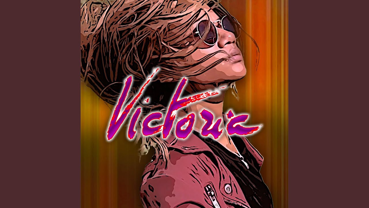 YouTube पर Victoria देखें YouTube पर Victoria देखें