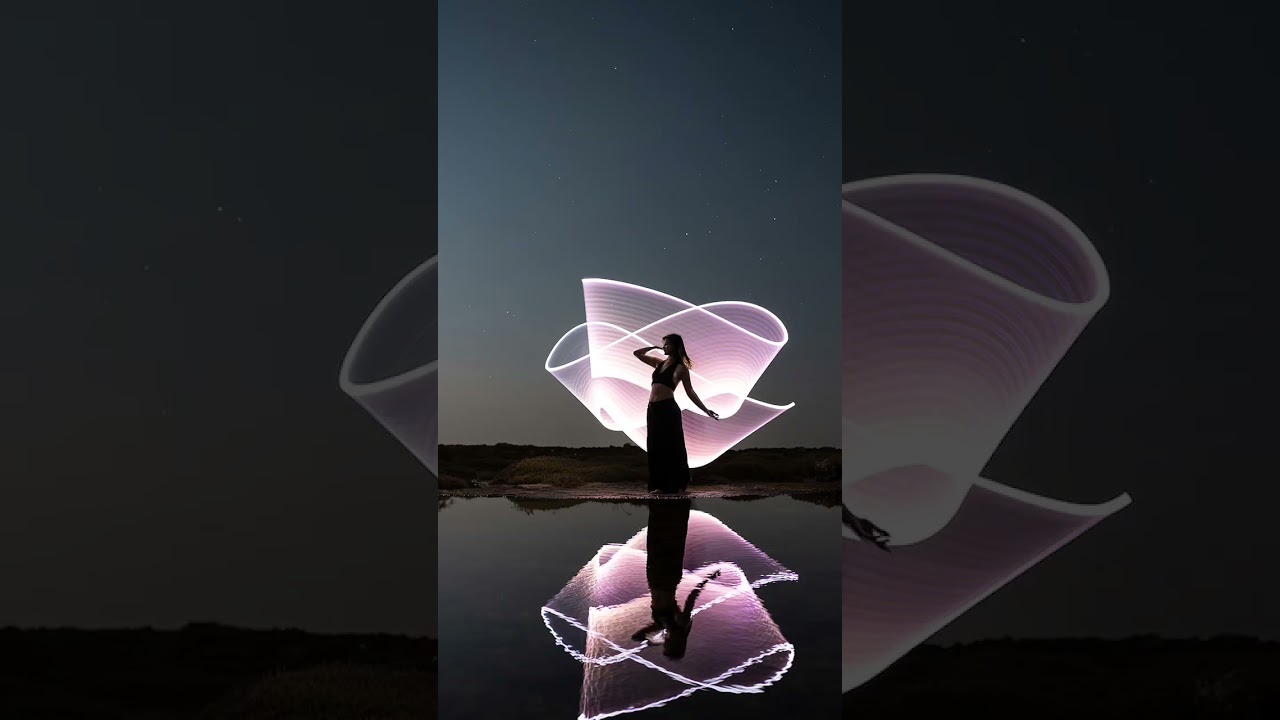 Mirroring the Moonlight: Sara on Salento''s Shore