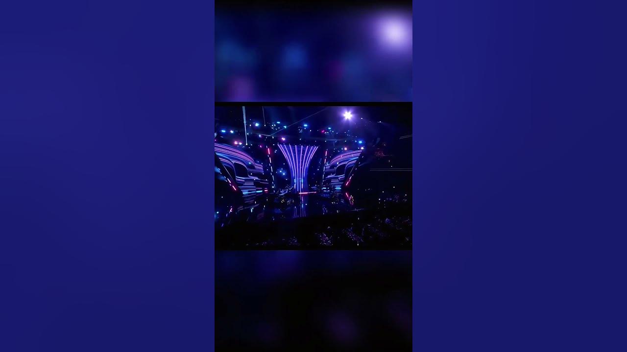 Dua Lipa & Cher - Believe. Amazing performance. #dualipa #dualipalive #concert #cher #music