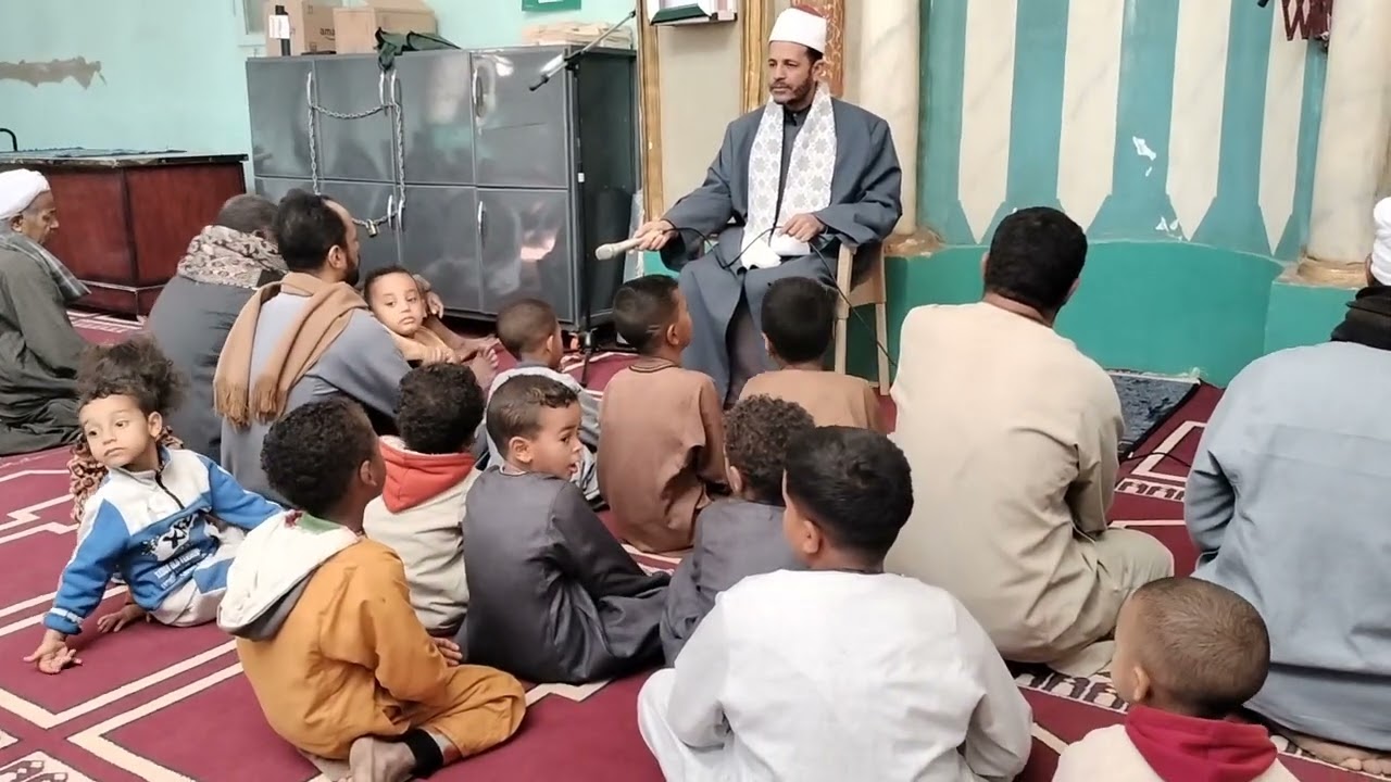 آيات من اول سورة القيامة وسط براعم القرآن وجمهور مسجد أبي بكر الصديق رضي الله عنه 