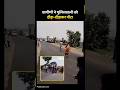 KHARGONE | युवक की मौ@#त पर भड़कीं महिलाएं, पुलिस जवानों को दौड़ाकर पीटा TI को बनाया बंधक