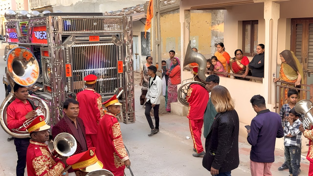 छोटे छोटे भाइयो के बड़े भैया | Bharat Band Padra | Royal Jummar Light | Royal Goral