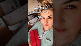 Piątek na luzie? Nie u nas 😅 Pakowanie zamówień trwa! #pakowaniepaczek #wpracy #behindthescenes