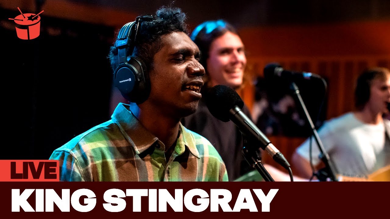 King Stingray - 'Get Me Out' (live on triple j) King Stingray - 'Get Me Out' (live on triple j)