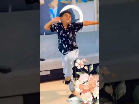 Cute Boy Amin Hemin Zaur Vefali Reqsi So Beautiful Dance Video Song Laila O Laila 