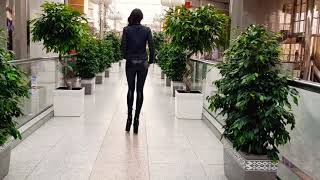 Black leather leggings 😍 and Pleaser high heels. Confident walk on 21 sm high heels🥰