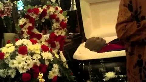 Wayne Hines singing I'll Go at Homegoing for Rev H...