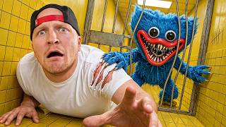 7 EXTREME Days Surviving BACKROOMS! Guide
