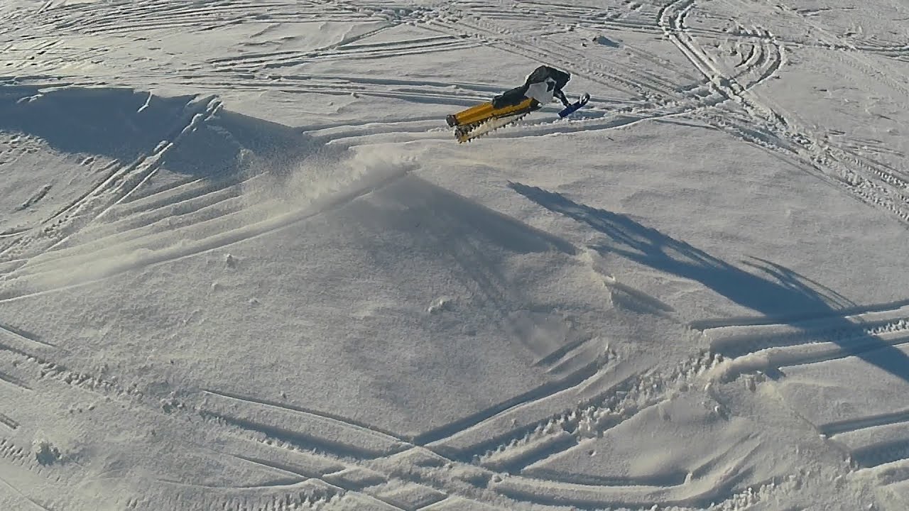 Skeeride 2 wheelies!