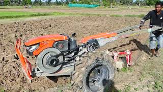 Kobuta tractor khmer farmer P1050831