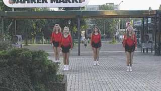 Cheerleader Bremen Firegirls - Vahrer Markt - 1993 - Clip