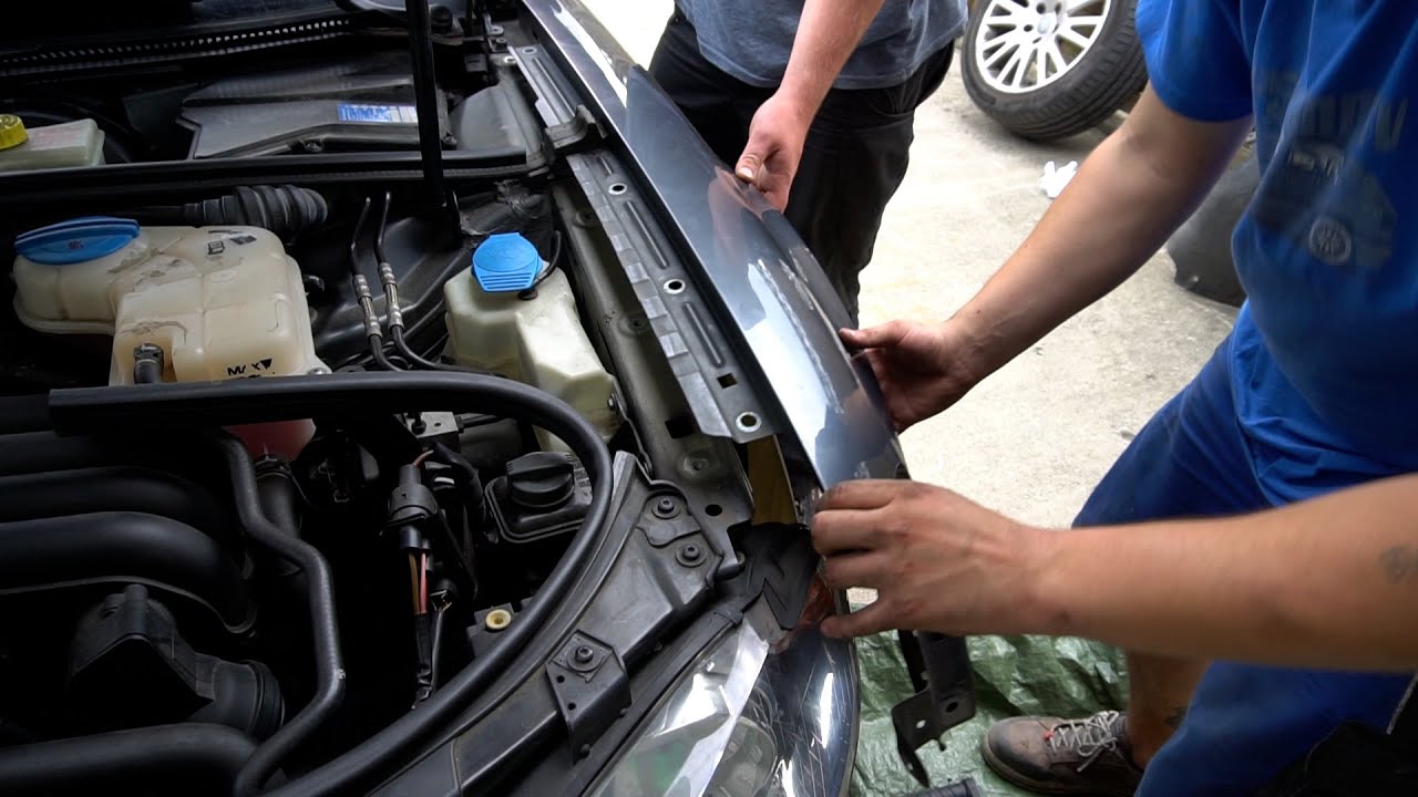 Audi A4 8e B6 Kotflugel Wechseln
