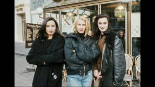 Bananarama - What Colour R The Skies Where U Live - POP LIFE