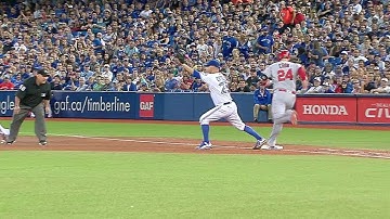 LAA@TOR: Cron plates Calhoun on a fielder