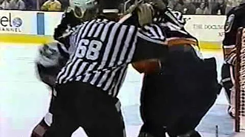 Steve Webb vs Rob Ray Oct 10, 2002