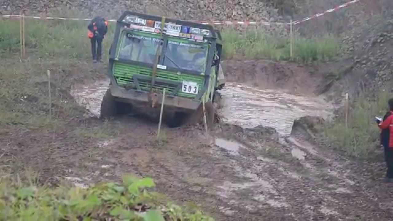 Wasserschlammschlacht mit dem Offroadteam Landsberg