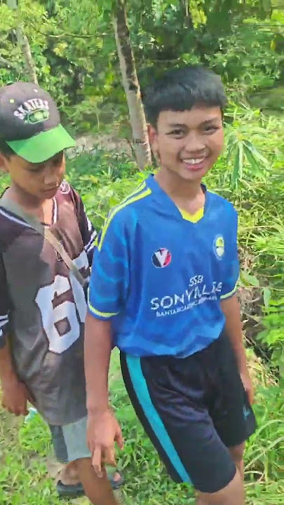 Mencari ikan dengan cara tradisional | Skill tangan dewa | Team Lodan
