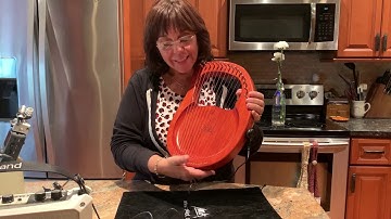 Aklot 16 String Lyre Harp DEMO & Free play : Maria Calfa-DePaul