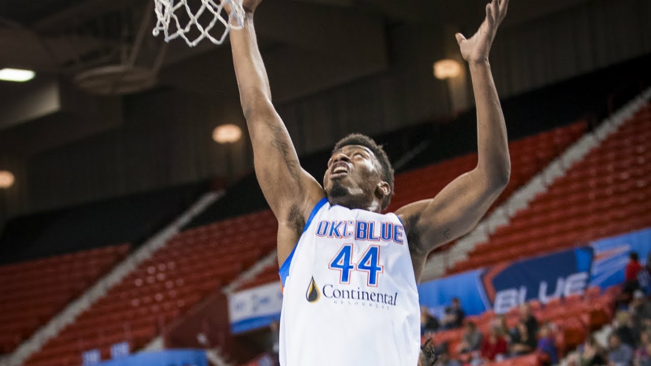 Dakari Johnson (23 points) Dominates Austin Spurs YouTube