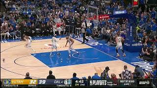 Dwight Powell with the put-back slam 💪