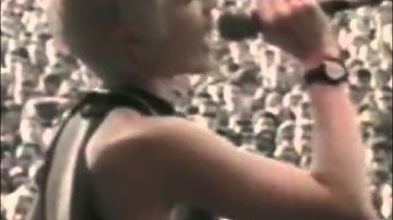 The Cranberries - Ode to my family - Live