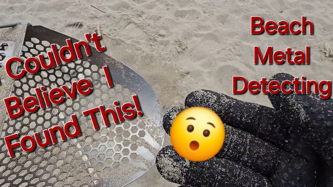 Finding Treasure Beach Metal Detecting In California 😯 # ...