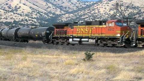 Southbound BNSF Railroad mixed freight train approaching Tehachapi Loop 9-2011