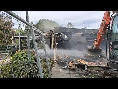 kiosko vincanto demolito dopo l'incendio