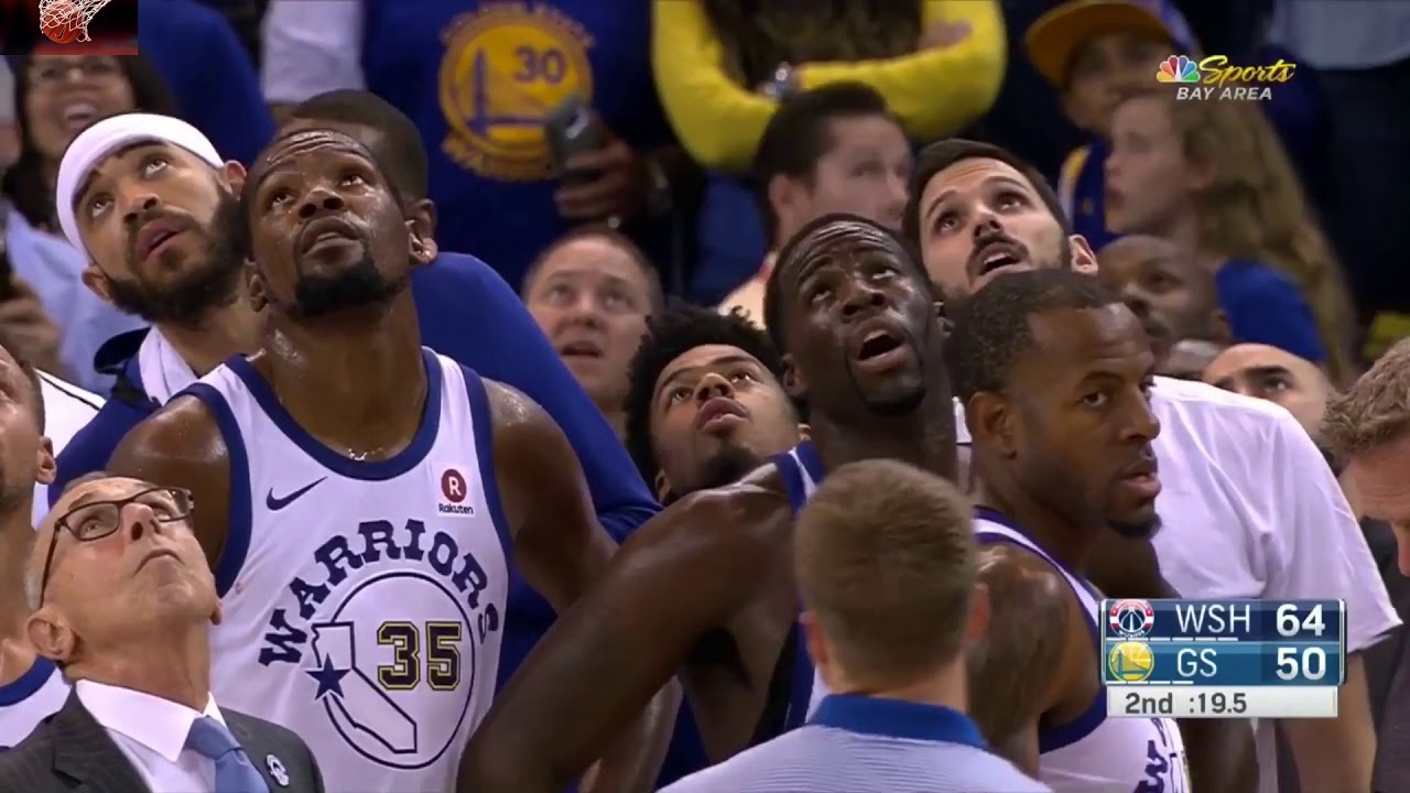 Nba 喧嘩 ドレイモンドグリーンvsブラッドリー ビール ユニフォームがビリビリ 10 27 17 Youtube