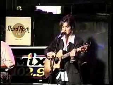 Amy Grant - Baby, Baby (Live)