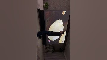 Experience with a 150-inch motorized floor-standing ultra-short throw projection screen