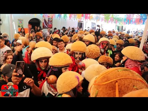 تصویری: Parachicos در Fiesta Grande of Chiapas