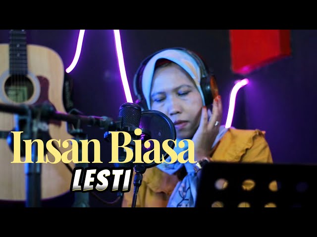 Insan Biasa - Lesti (Cover) Siti class=